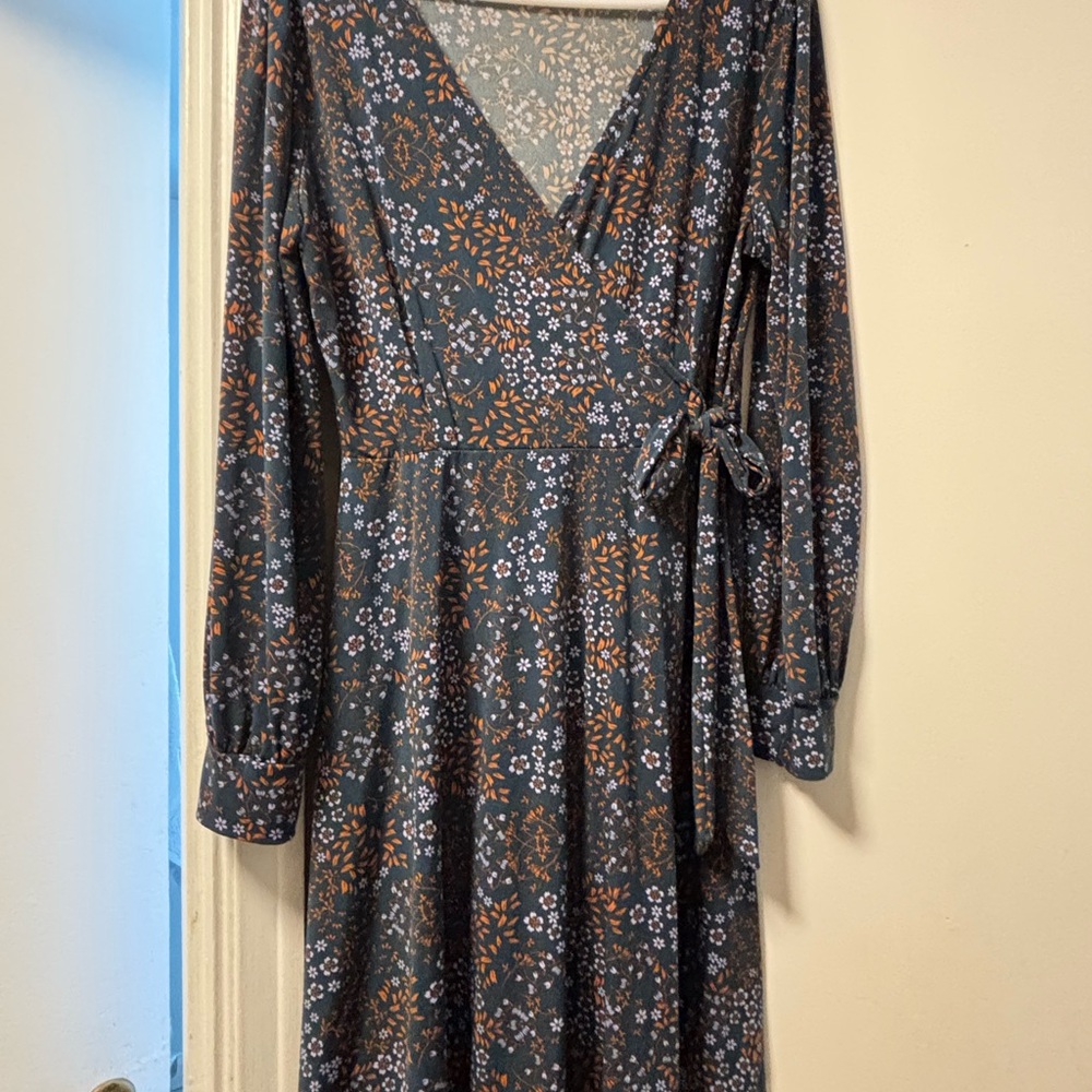 Kaileigh Long Sleeve Floral Dress in Blue and Orange